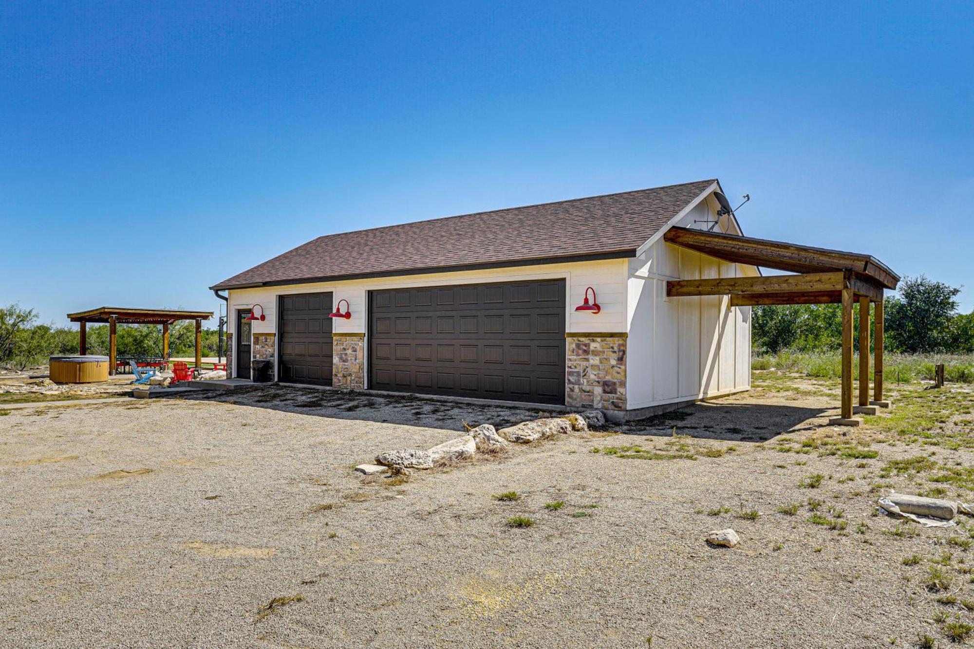 Hot Tub And Fire Pit Possum Kingdom Lake Retreat! Villa Strawn Exterior photo